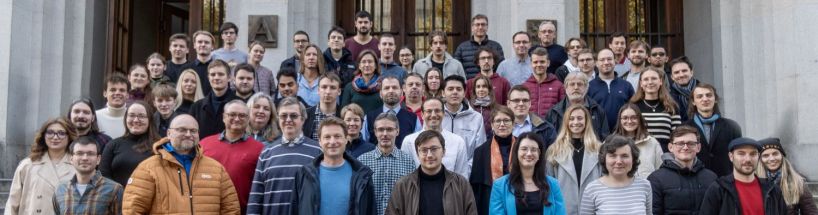  ◳ 2025_ustav3 (jpg) → (výška 215px)